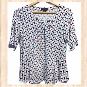 Liz Claiborne white basket weave print peplum top